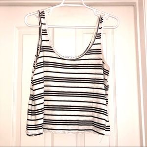 Tank crop top
